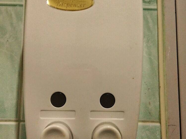 فندق Thepparat Lodge Krabi