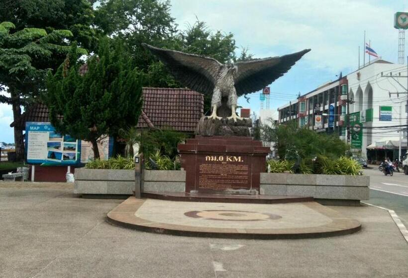 فندق Thepparat Lodge Krabi