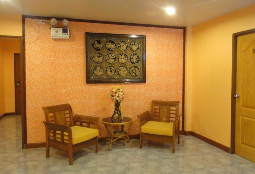 فندق Thepparat Lodge Krabi