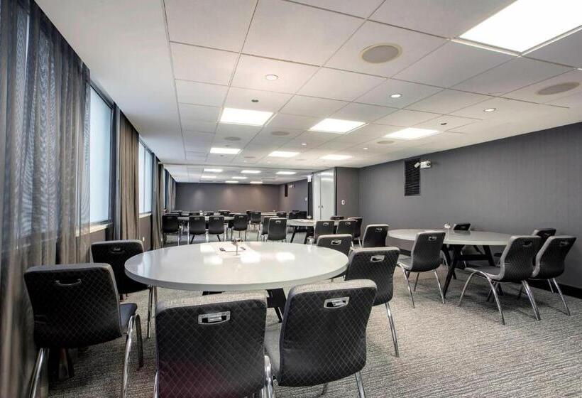 هتل W Chicago  Lakeshore