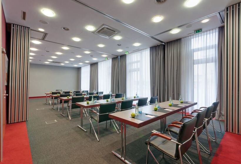 هتل Wolfsburg Centrum, Affiliated By Melia