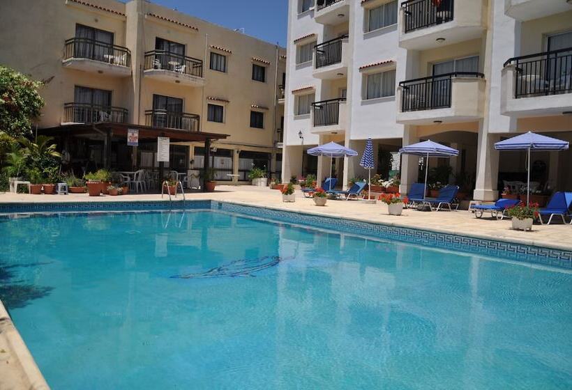 Mariela Hotel Apartments