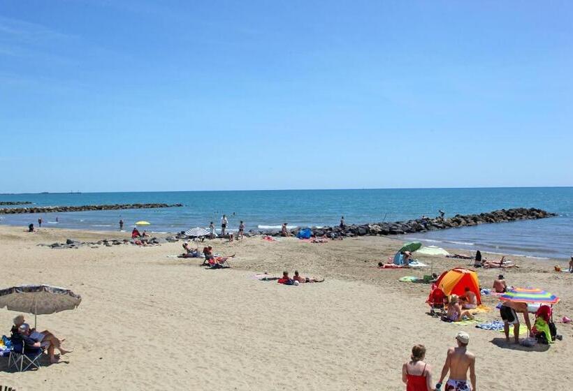 모텔 Myriam Vias Plage