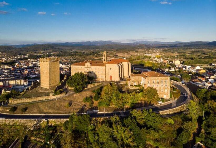 Parador De Monforte De Lemos