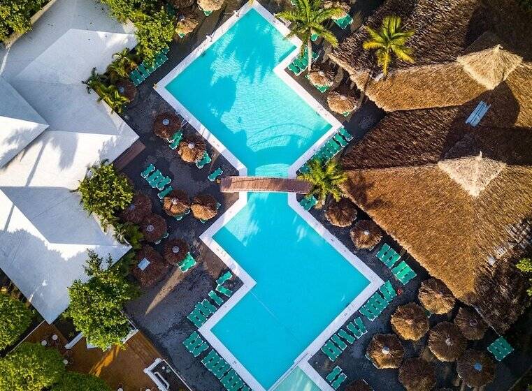 منتجع Playabachata