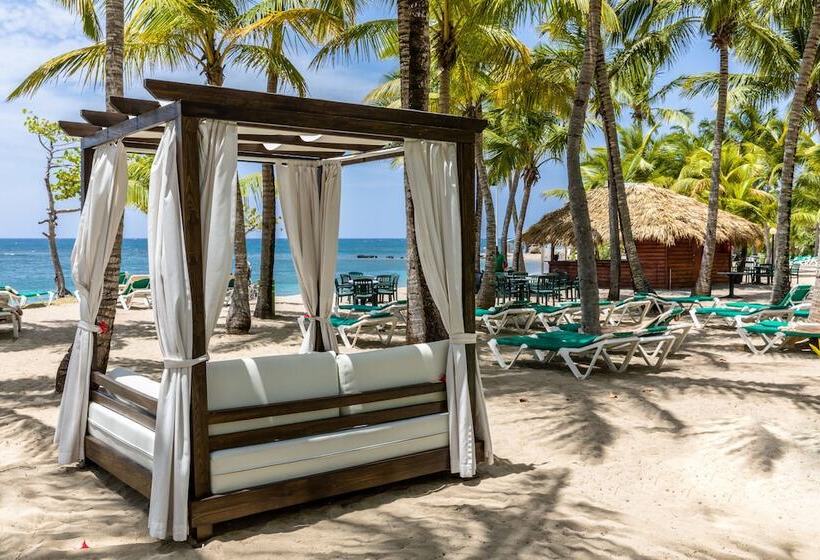 منتجع Playabachata