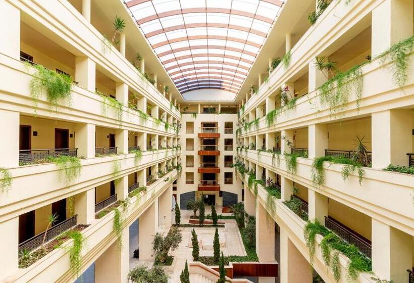 Puerto Antilla Grand Hotel