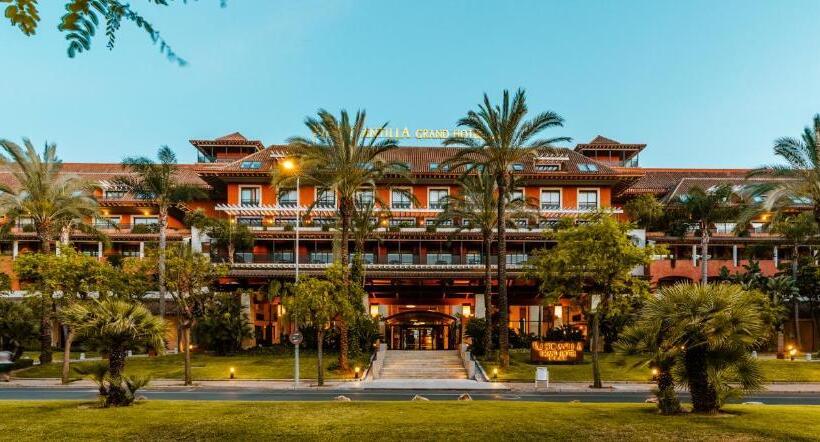 Puerto Antilla Grand Hotel