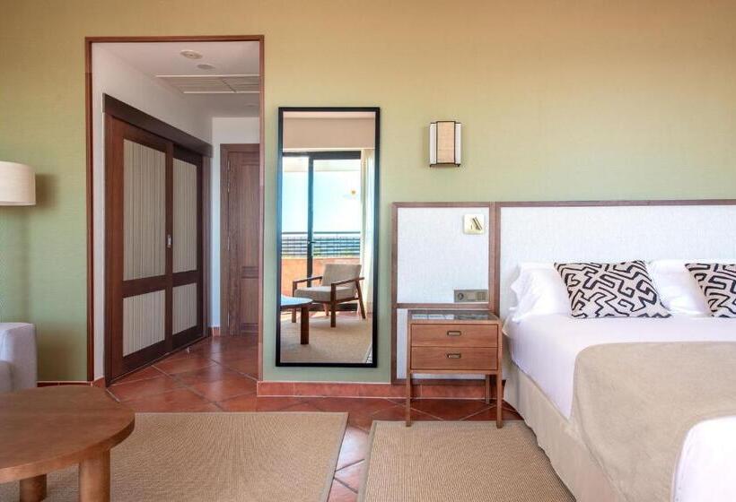 Puerto Antilla Grand Hotel