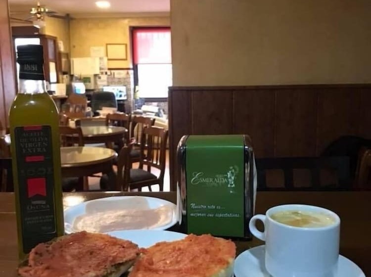 レジデンス Esmeralda