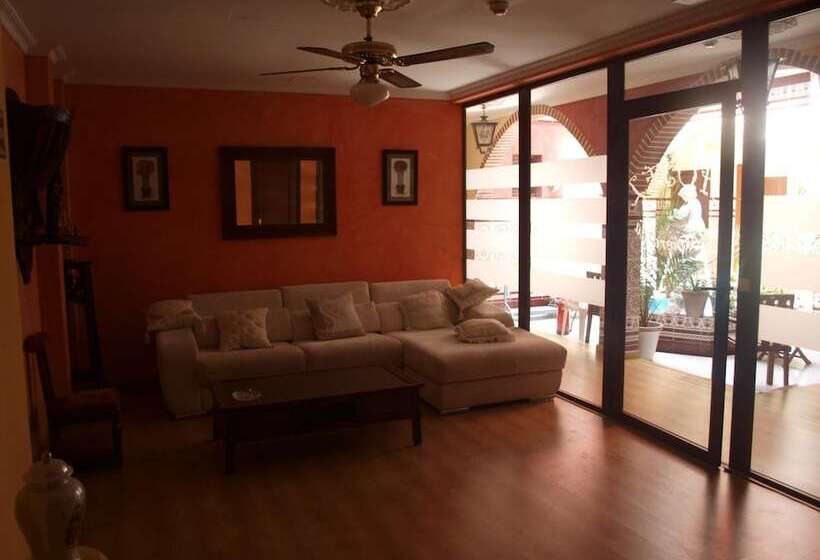 レジデンス Esmeralda