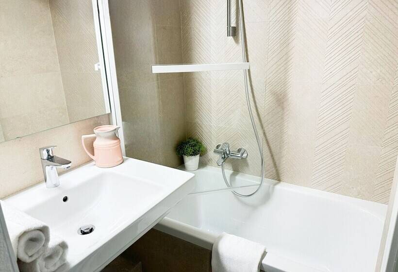 레지던스 Garden & City Cauterets Balneo