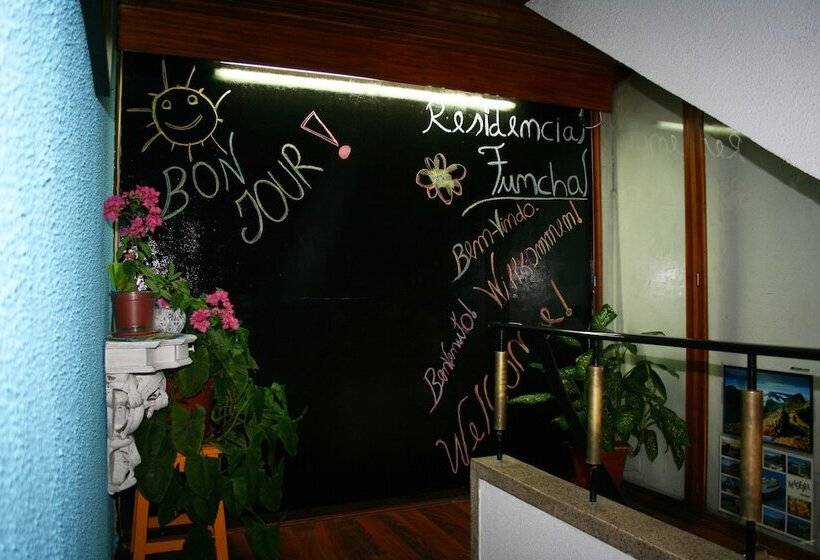 住所 Funchal 19