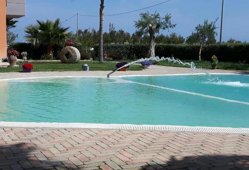 Bed and Breakfast Beb Oasi Marina