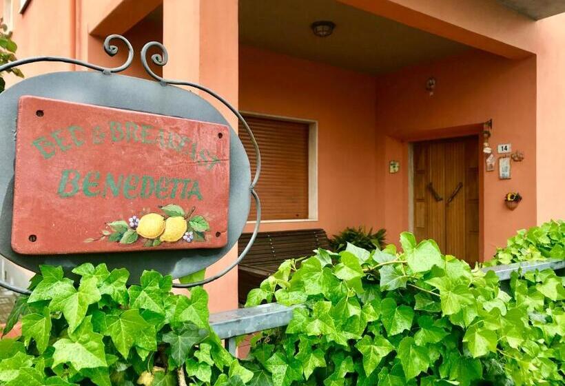 تختخواب و صبحانه Bed&breakfast Benedetta