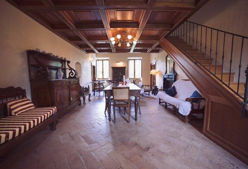 住宿加早餐  Borgo Acque Romane