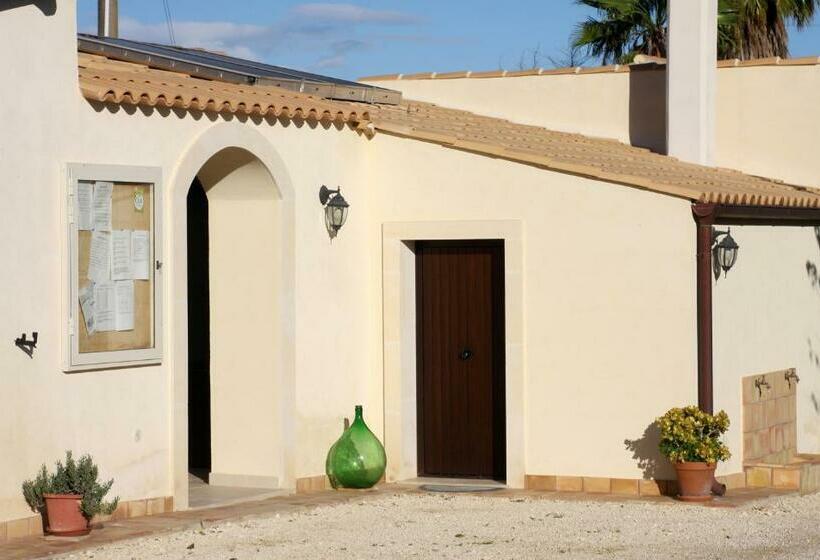 مبيت وإفطار L Antico Trappeto