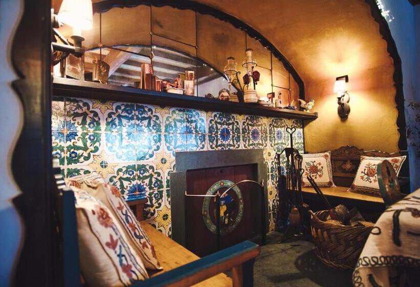 مبيت وإفطار La Crestolina