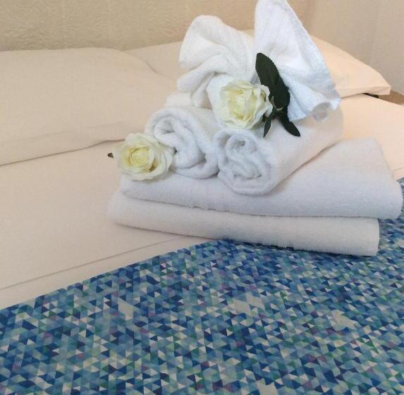 住宿加早餐  Laris