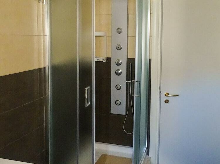 تختخواب و صبحانه Quadrifoglio Verde