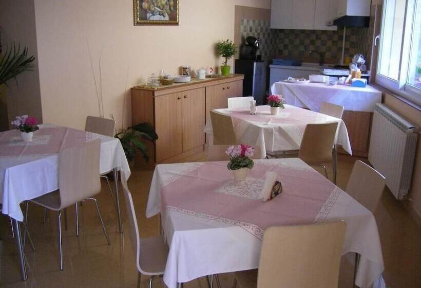 Bed & Breakfast La Ganzaria