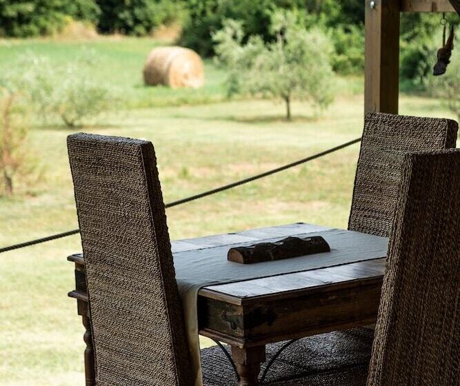 ホテル Bio Glamping Toscana Luxury Tents