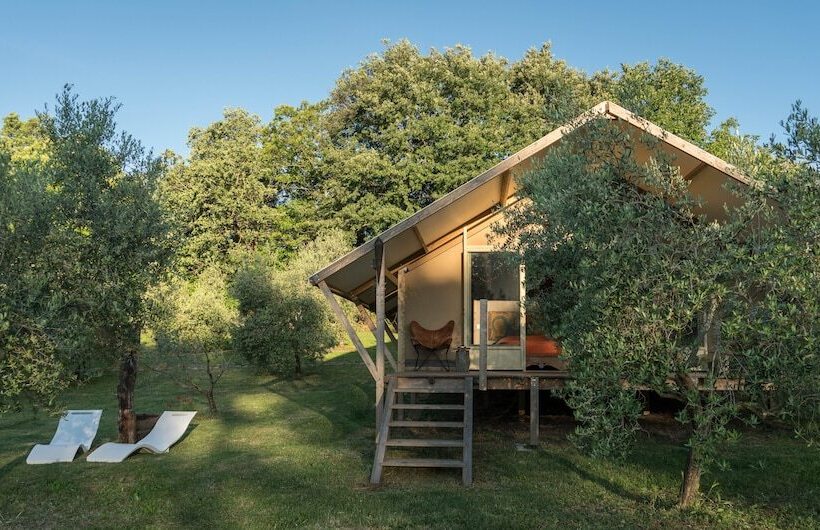 בית מלון כפרי Bio Glamping Toscana Luxury Tents