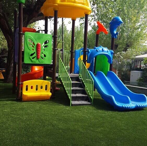 Отель Campeggio Delle Rose