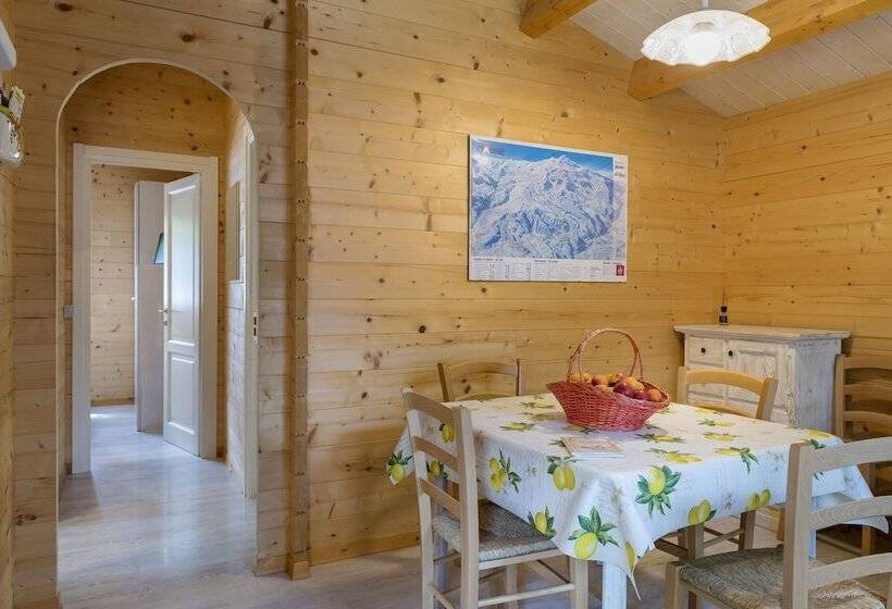 בית מלון כפרי Campeggio Parco Dei Castagni Srl