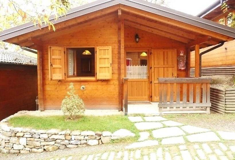 בית מלון כפרי Campeggio Parco Dei Castagni Srl