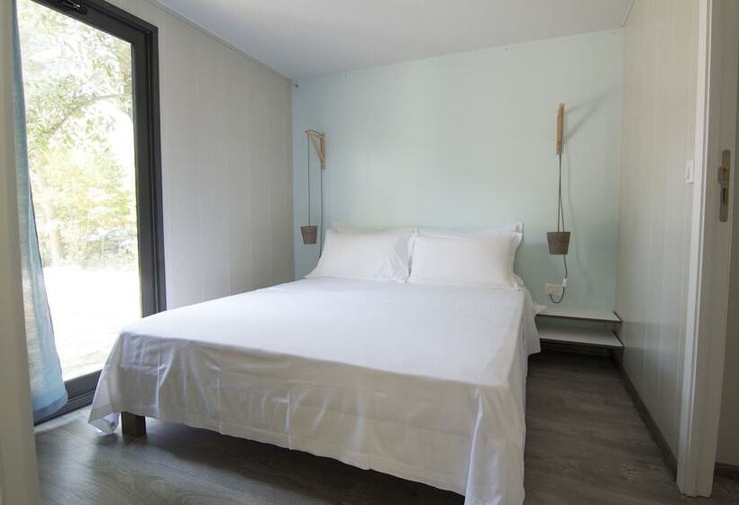 Отель Camping Campo Dei Fiori