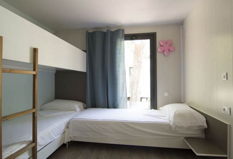 Отель Camping Campo Dei Fiori