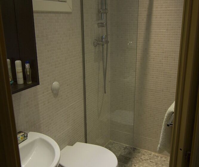 Отель Camping Campo Dei Fiori