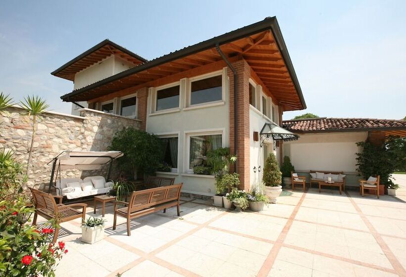 בית מלון כפרי La Corte