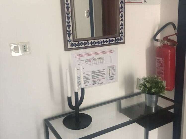 בית מלון כפרי Relais La Caravella   Residence