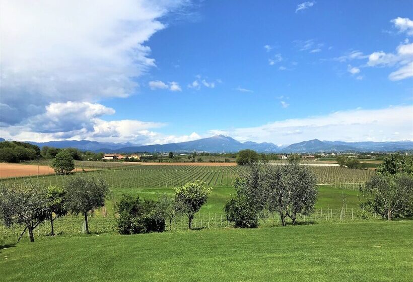 田舎風ホテル Agriturismo Corte Zenati