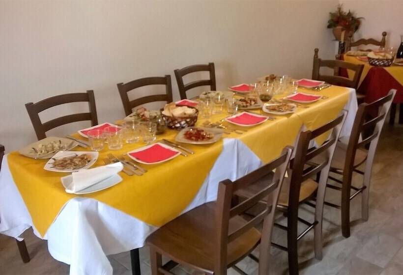 교외 호텔 Agriturismo Monte Criscione