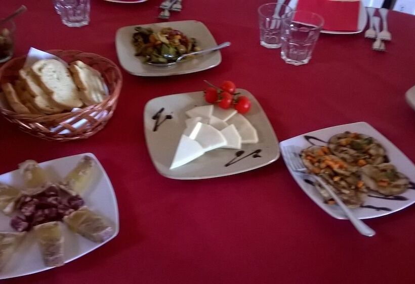 교외 호텔 Agriturismo Monte Criscione