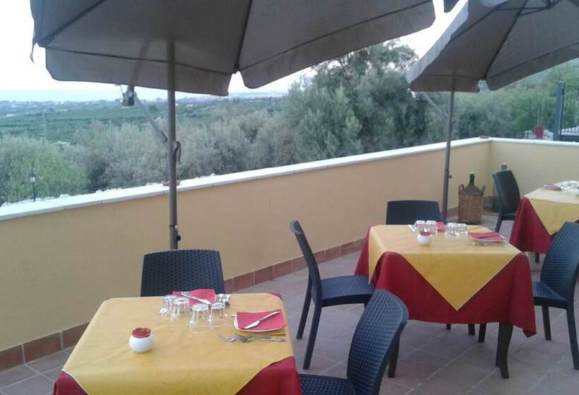 교외 호텔 Agriturismo Monte Criscione