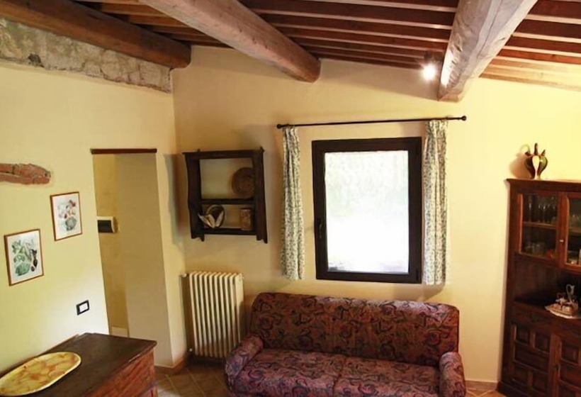 فندق ريفى Agriturismo Tisignana