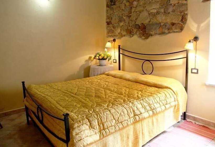 فندق ريفى Agriturismo Tisignana