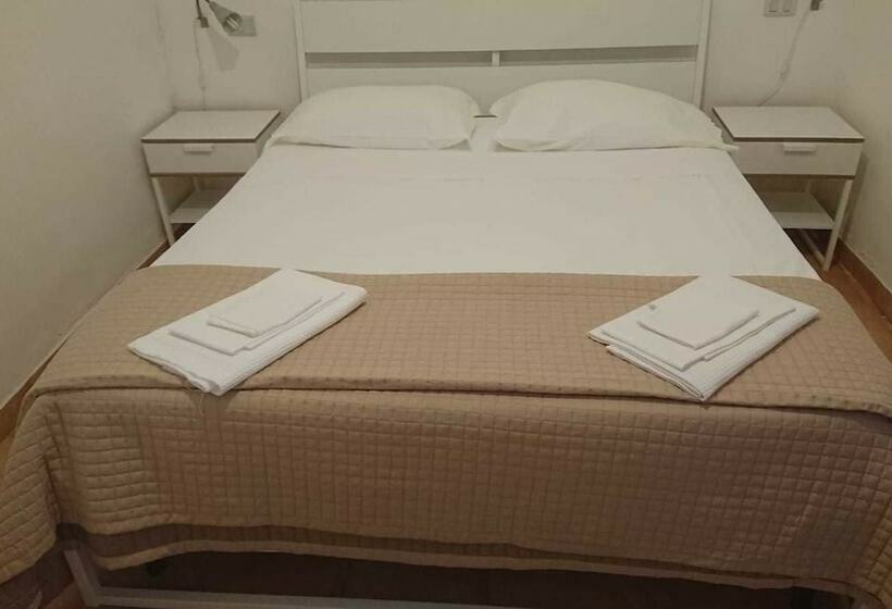 田舎風ホテル La Quiete