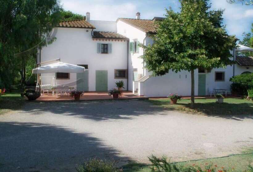 田舎風ホテル Podere Castagno