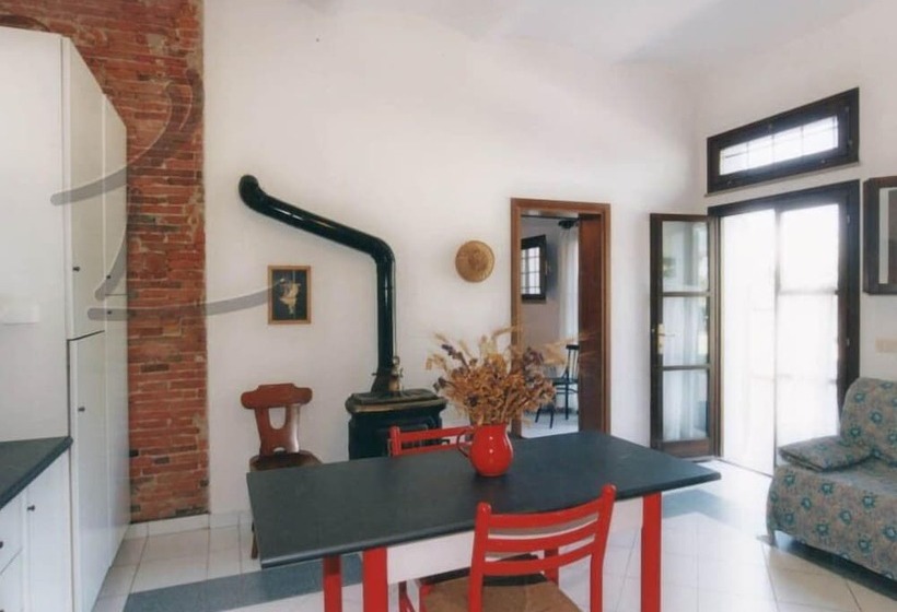 田舎風ホテル Podere Castagno