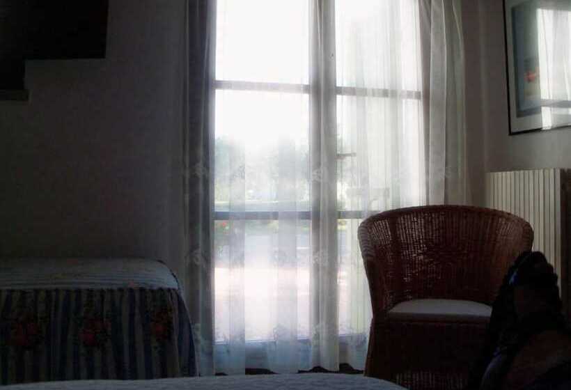 田舎風ホテル Podere Castagno