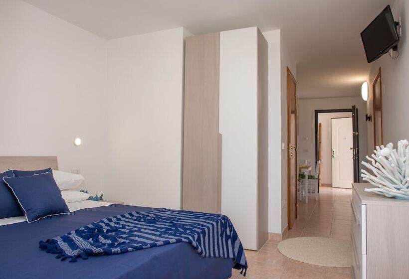 پانسیون Al Faro Guest House