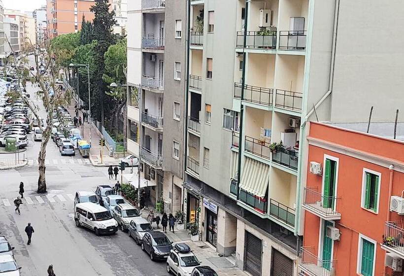 פנסיון Casa Viviana  Bari Policlinico