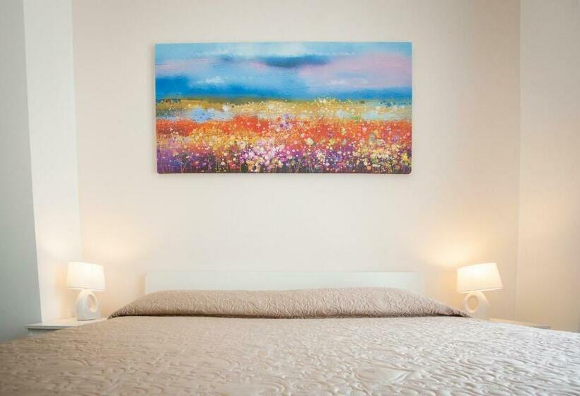 膳宿费 Rosella S Rooms