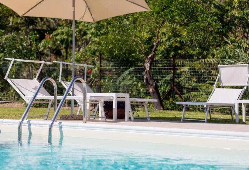 بنسيون Veda Elegant Rooms