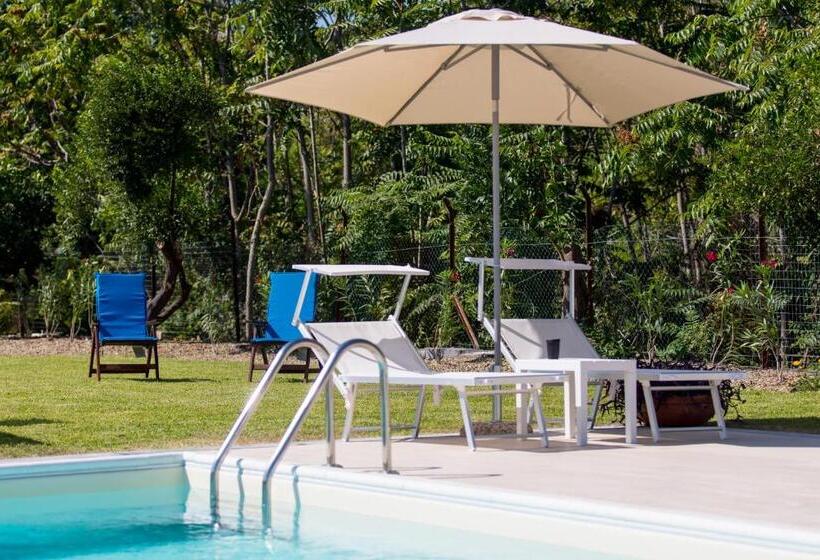 بنسيون Veda Elegant Rooms